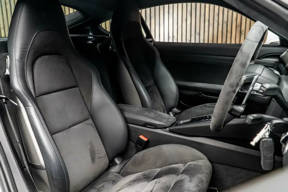 2020-porsche-cayman-718-25-cayman-gts-pdk-big-1