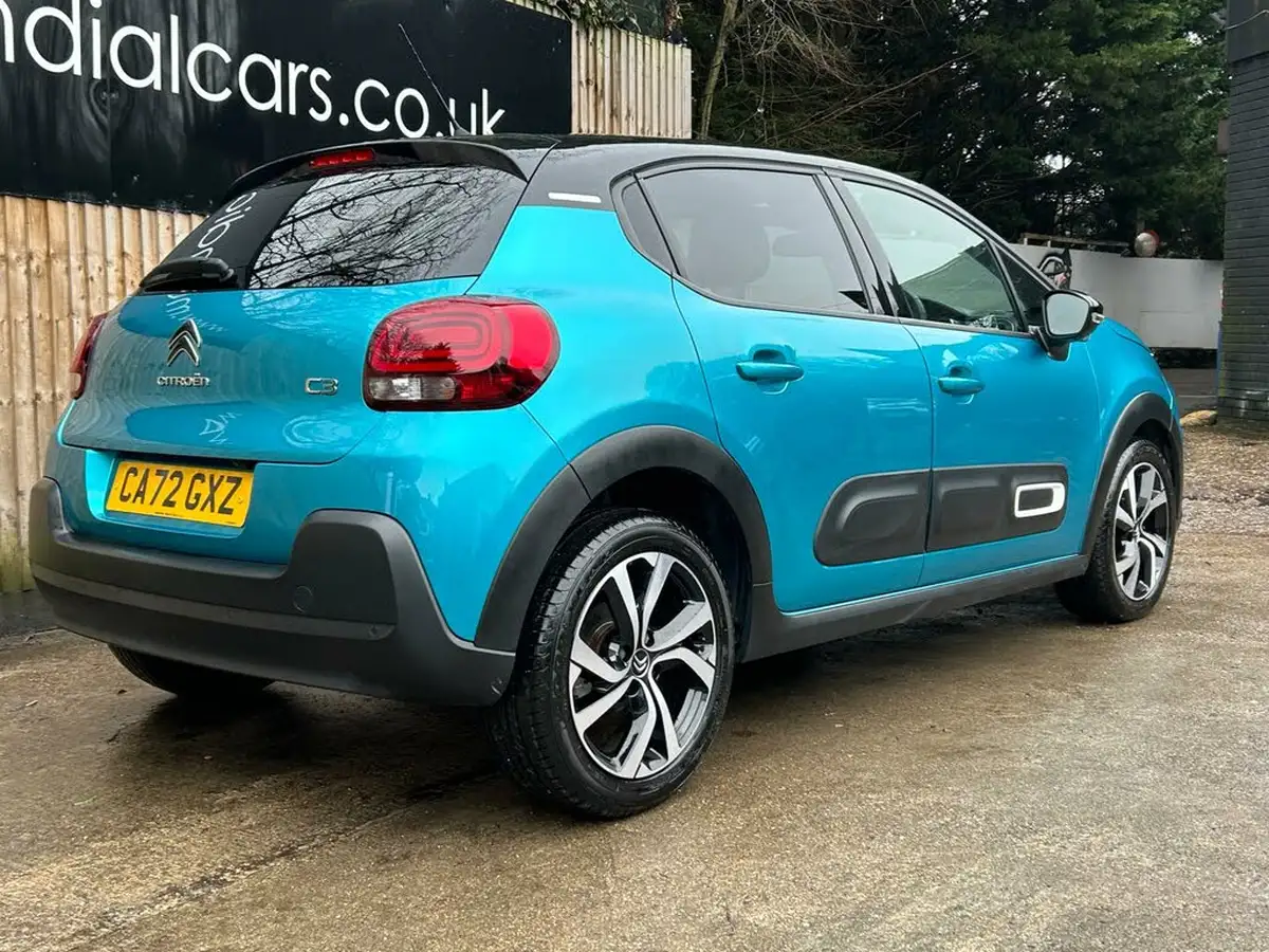 2022-citroen-c3-12-puretech-shine-plus-110ps-ss-eat6-big-18