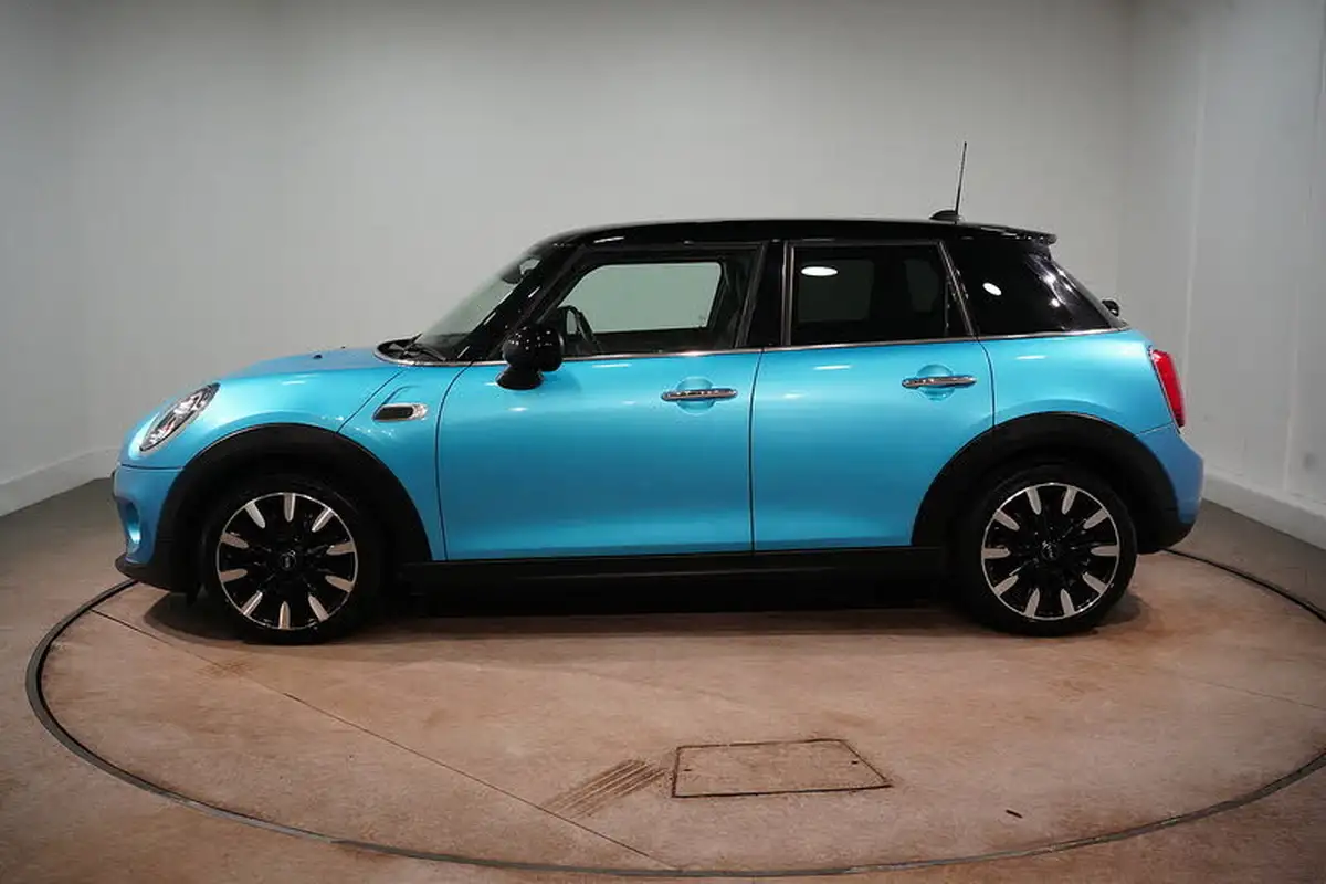 2019-mini-cooper-15-cooper-exclusive-134bhp-hatchback-5d-big-4
