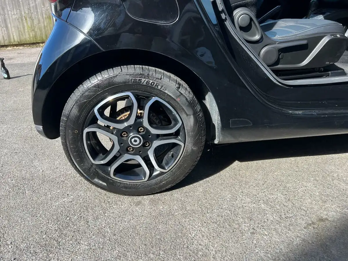 2016-smart-fortwo-10-prime-70bhp-premiumss-coupe-twinamic-big-18