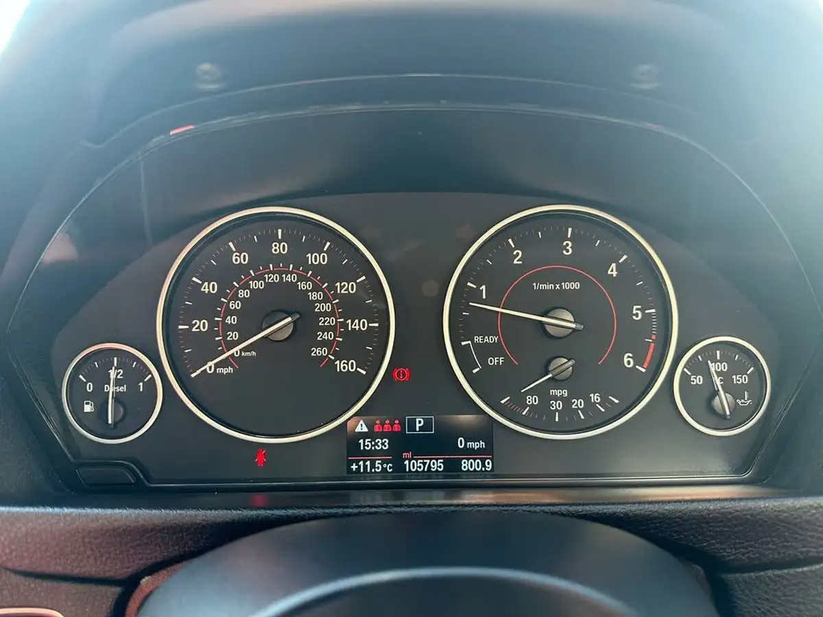 2015-bmw-3-series-big-33