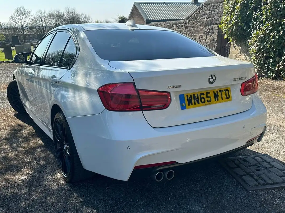 2015-bmw-3-series-big-57