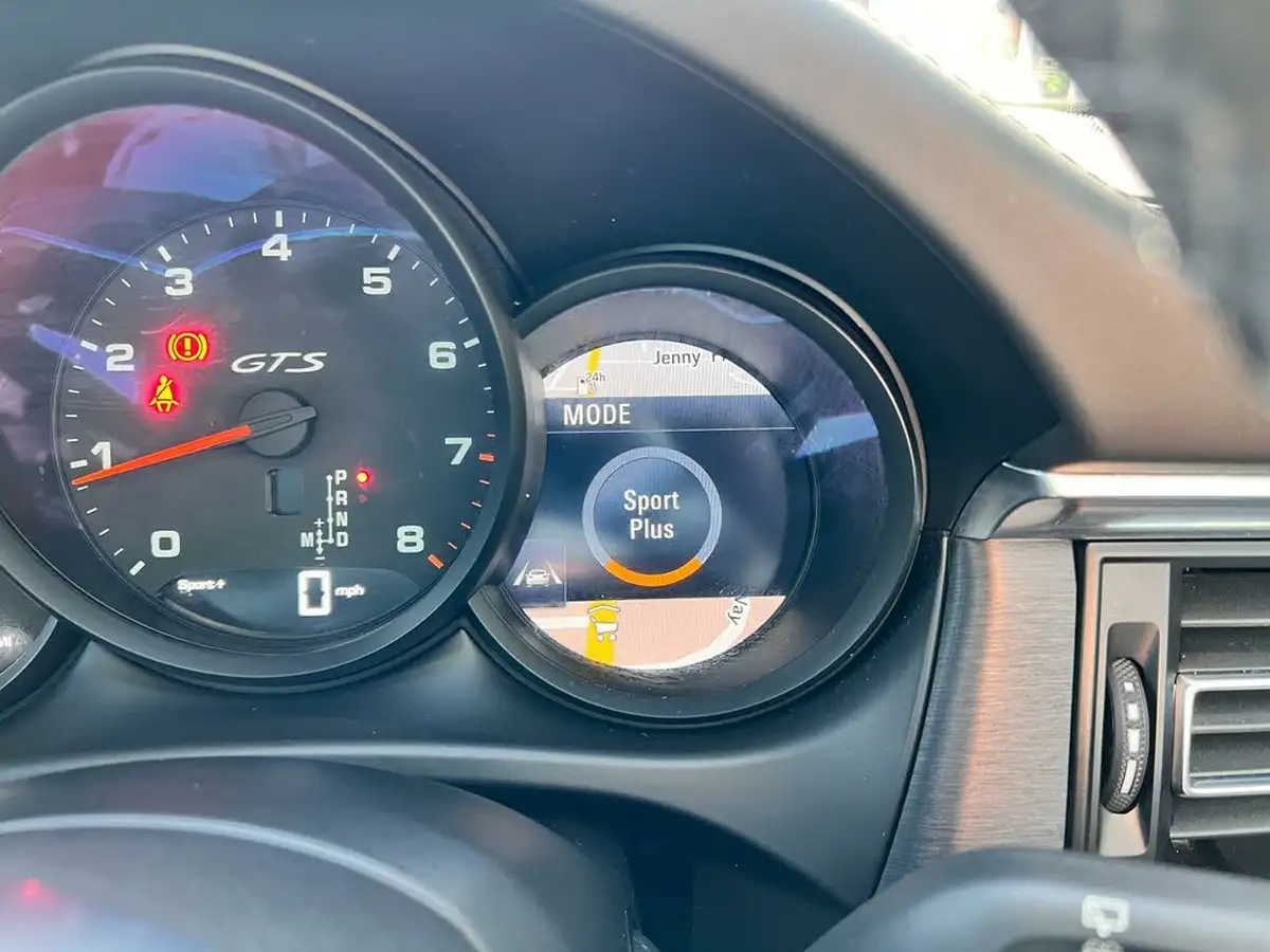 2020-porsche-macan-29-v6-gts-big-45