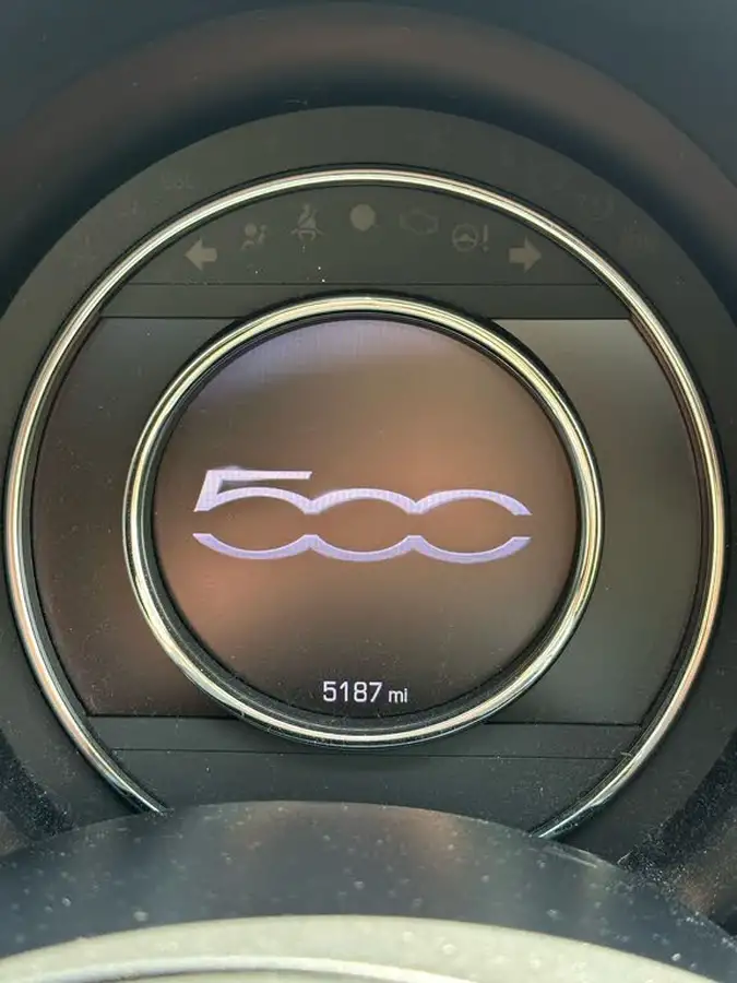 2020-fiat-500-12-rock-star-big-11