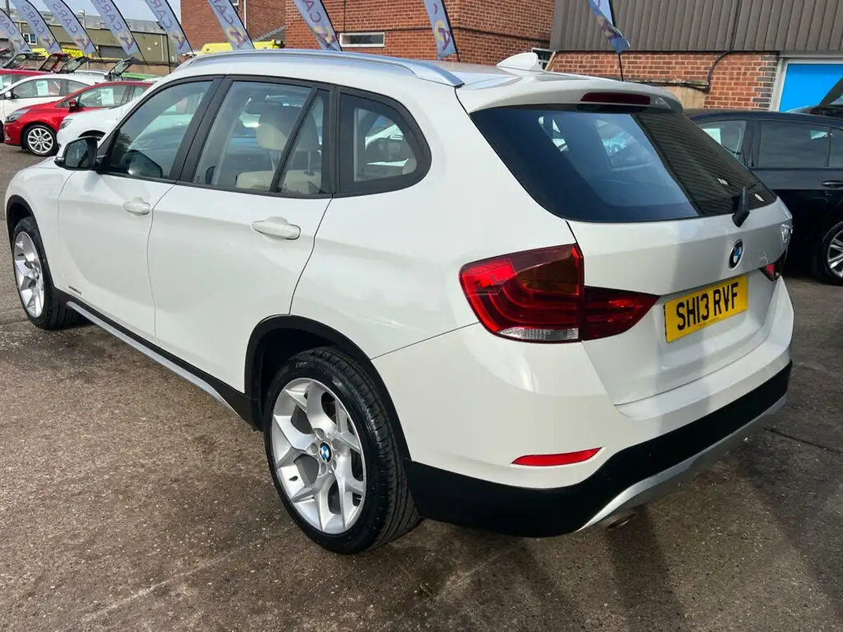 2013-bmw-x1-20td-xdrive18d-xline-auto-big-9