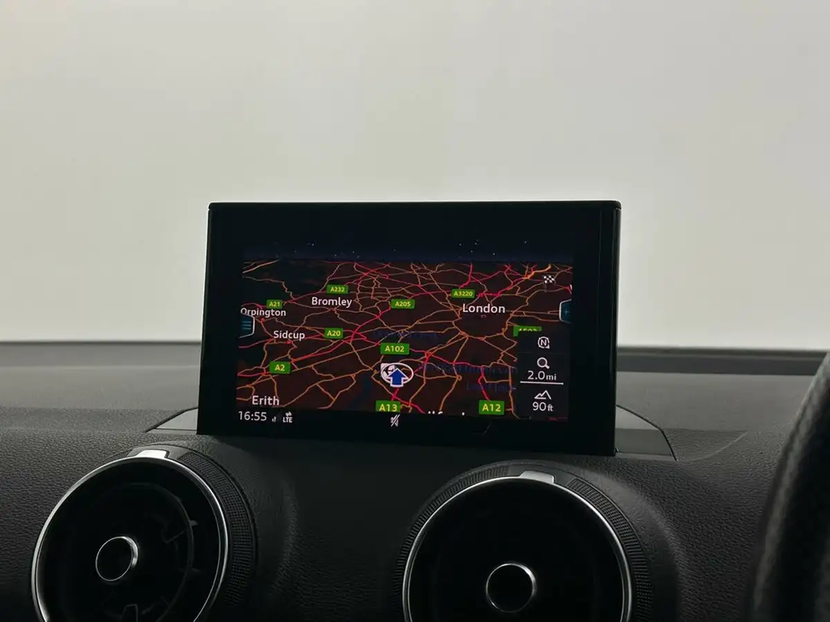 2018-audi-q2-14-tfsi-s-line-big-22