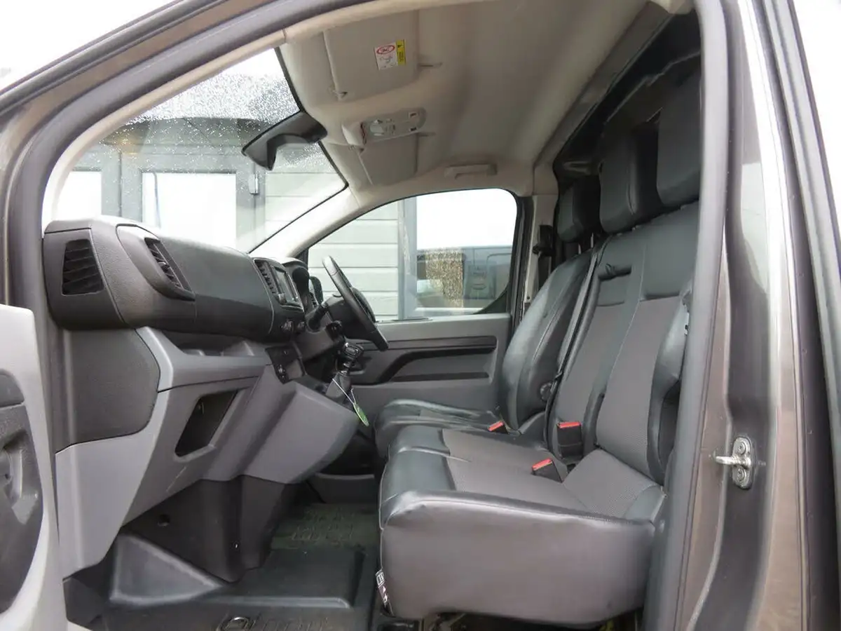 2019-peugeot-expert-20-bluehdi-professional-standard-1400-20bluehdi-eu6-panel-big-35