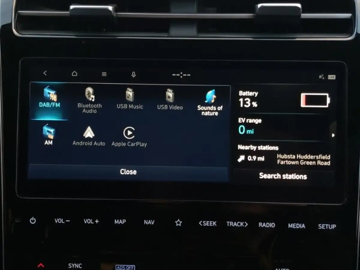 2023-hyundai-tucson-16-t-gdi-premium-265ps-4wd-phev-auto-big-11