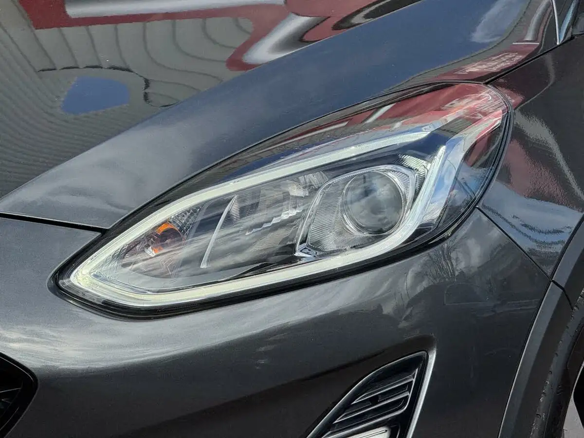 2019-ford-fiesta-10t-active-x-140ps-big-33
