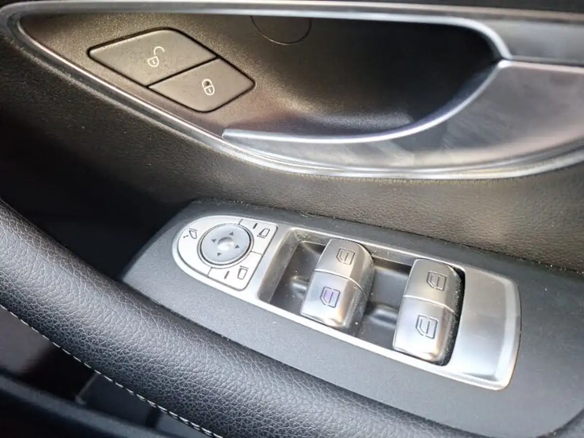 2019-mercedes-benz-e-class-20-e300-amg-line-ss-coupe-plus-big-12