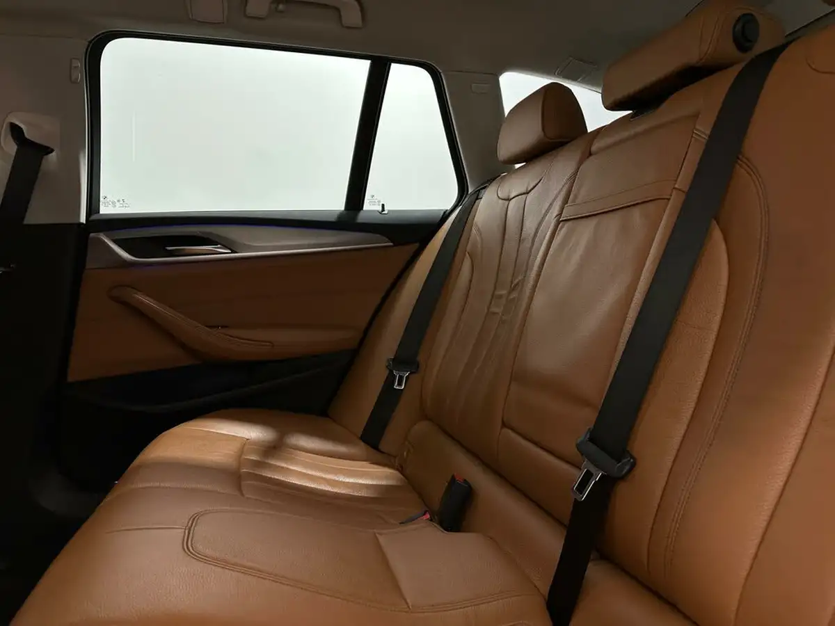 2018-bmw-5-series-20-520i-se-184bhp-touring-5d-big-36