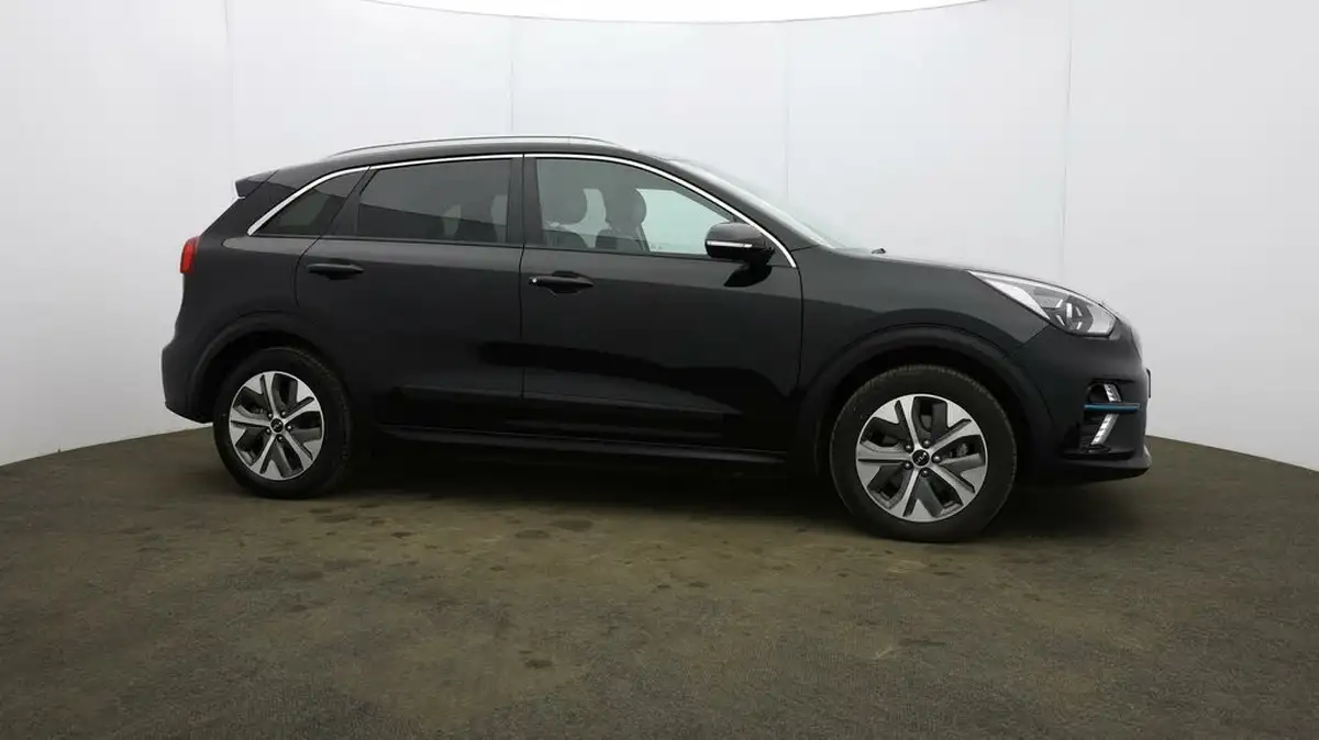 2022-kia-e-niro-ev-2-64-big-42
