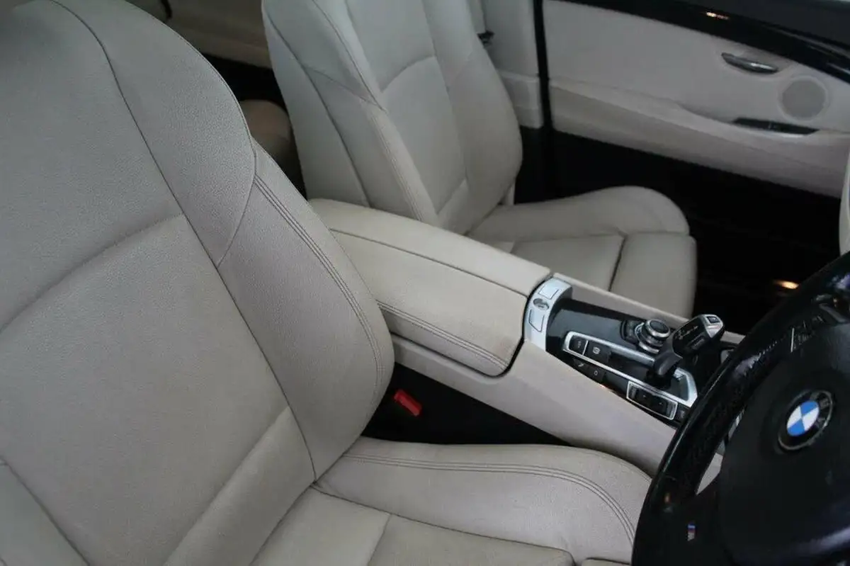 2012-bmw-5-series-30td-530d-m-sport-gt-big-41
