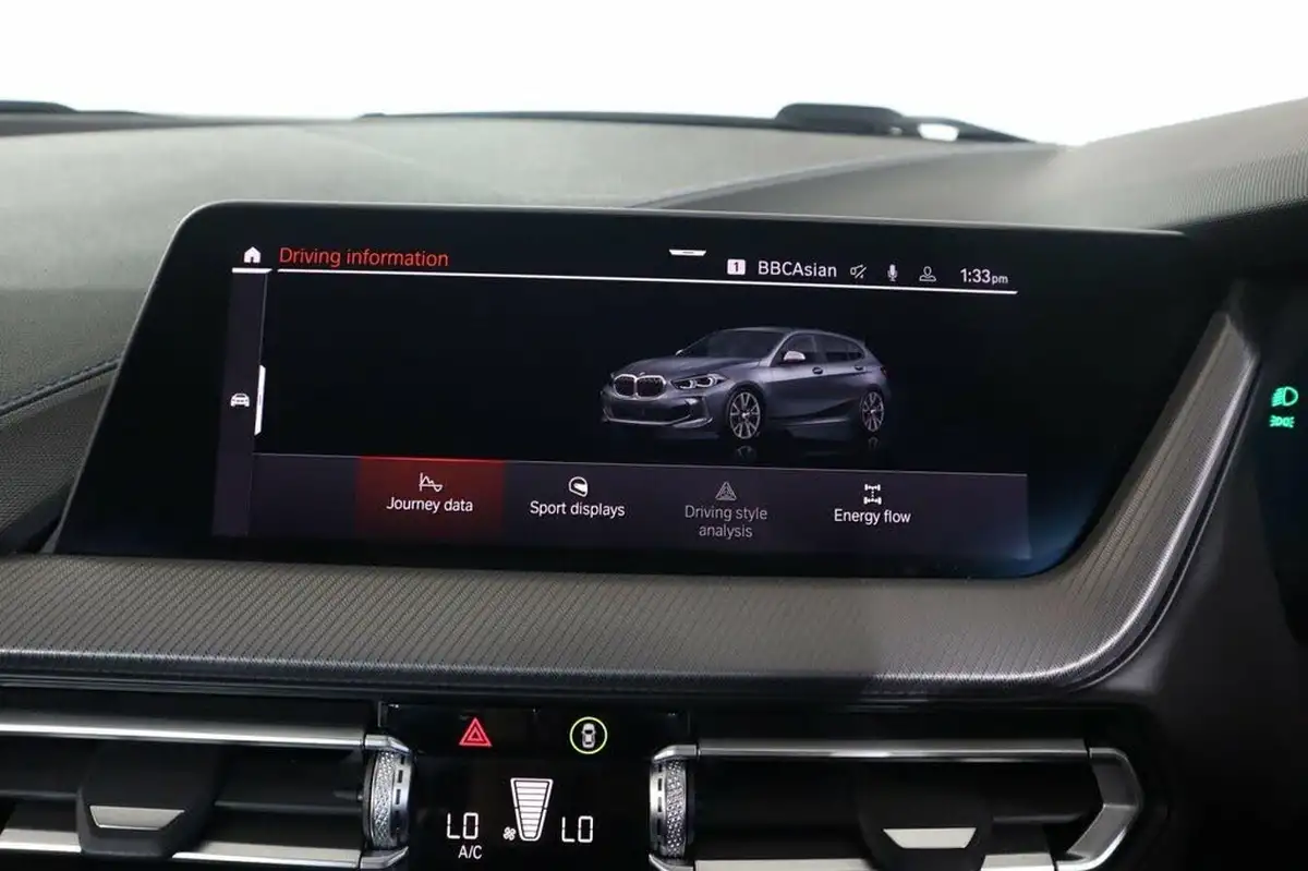 2021-bmw-1-series-20-m135i-xdrive-big-38