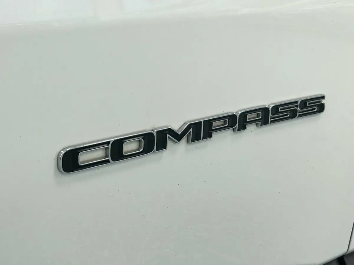 2019-jeep-compass-14-multiair-ii-limited-138bhp-big-14