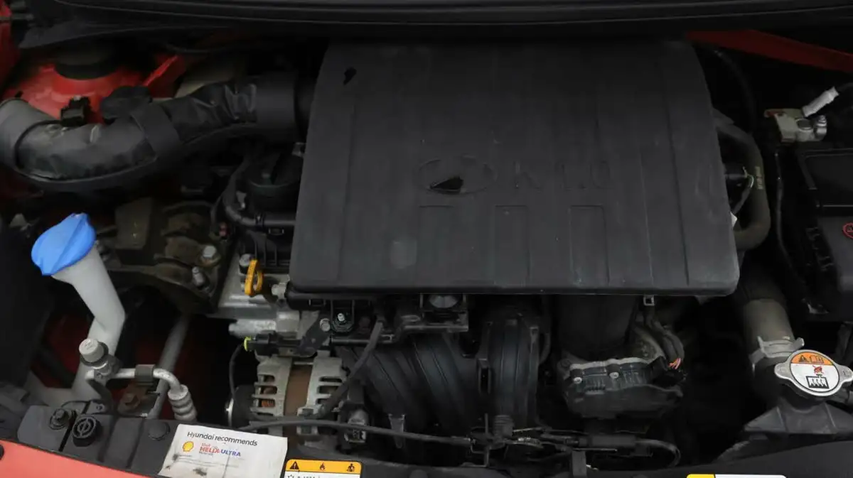 2018-hyundai-i10-10-se-67ps-big-18