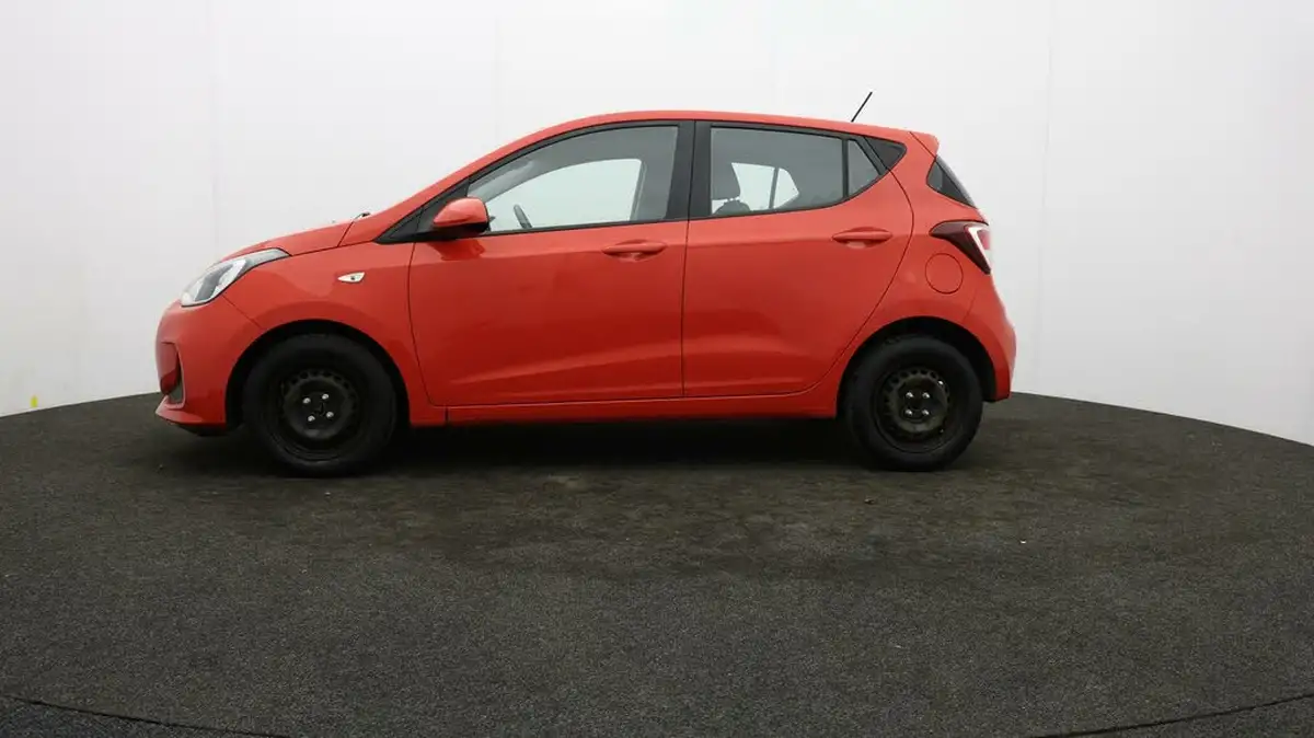 2018-hyundai-i10-10-se-67ps-big-60