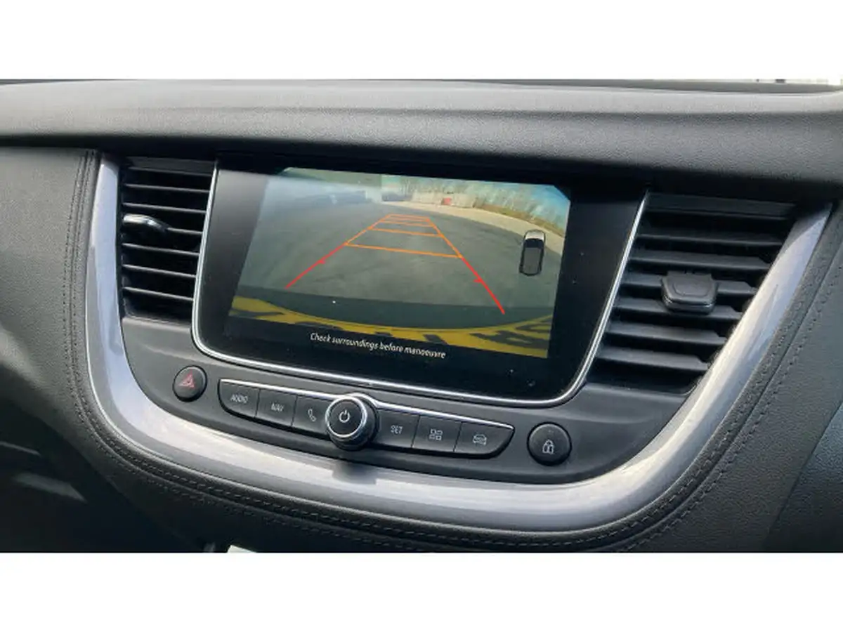 2021-vauxhall-grandland-x-15td-sri-nav-big-22