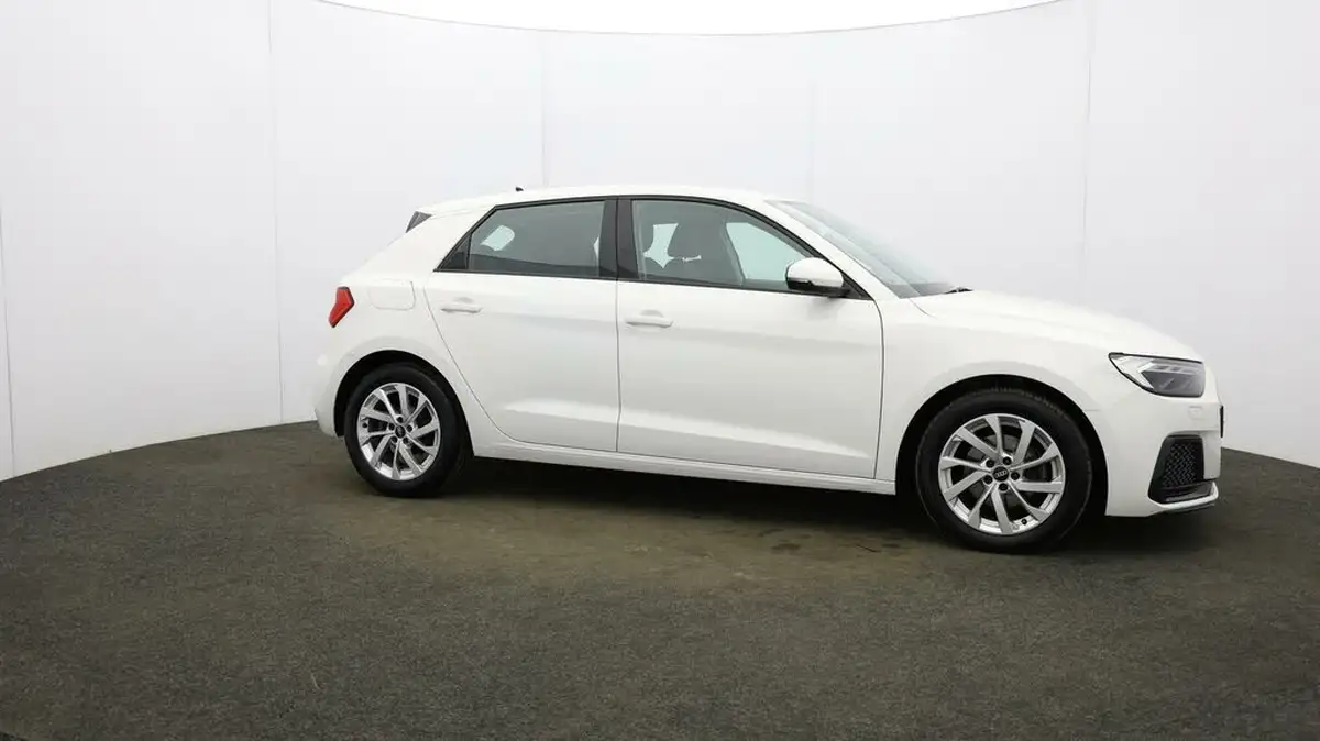 2021-audi-a1-10-30-tfsi-sport-110ps-big-42