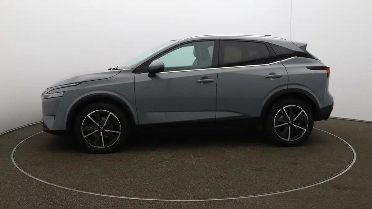2022-nissan-qashqai-13-dig-t-tekna-158ps-xtronic-big-4
