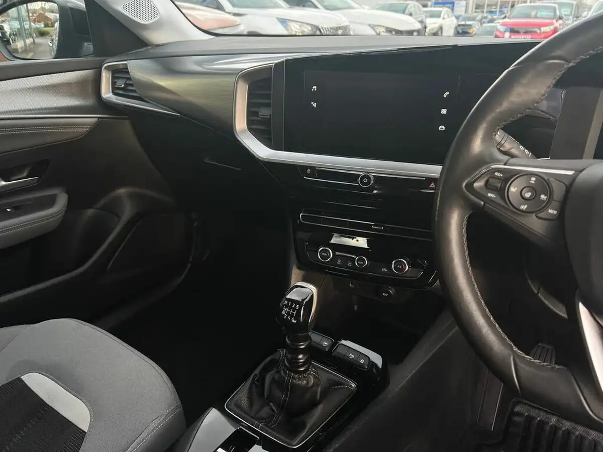 2021-vauxhall-mokka-12-elite-edition-130ps-big-16