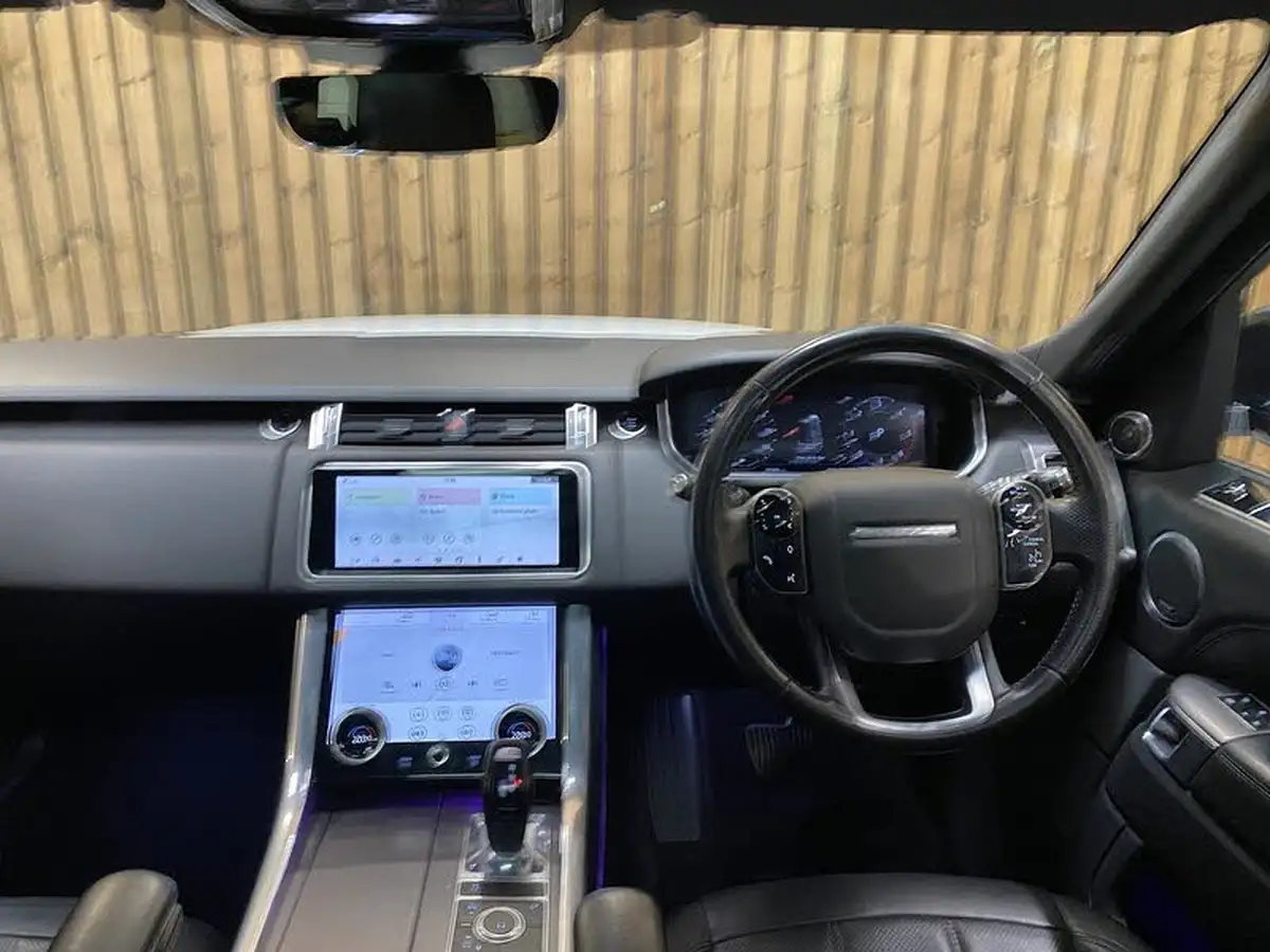 2019-land-rover-range-rover-sport-30-sdv6-hse-big-13