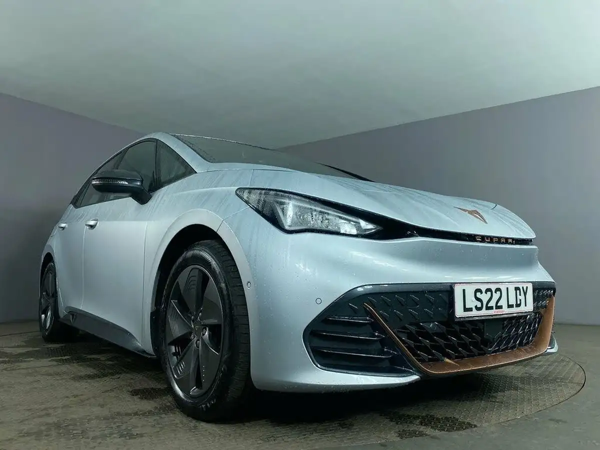 2022-cupra-born-e-v1-big-10