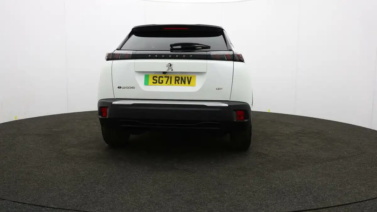 2021-peugeot-2008-suv-e-gt-big-57