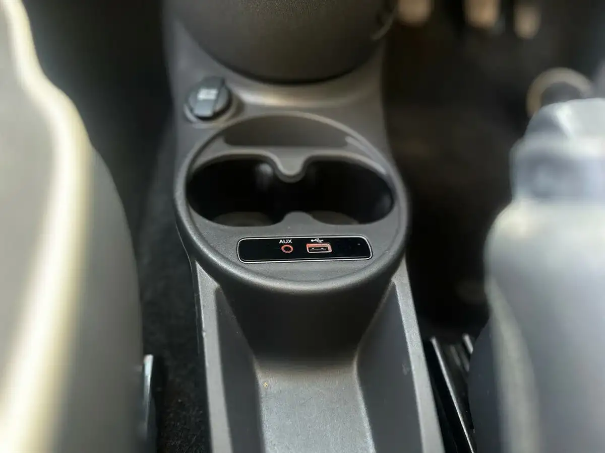 2016-fiat-500-12-lounge-big-22