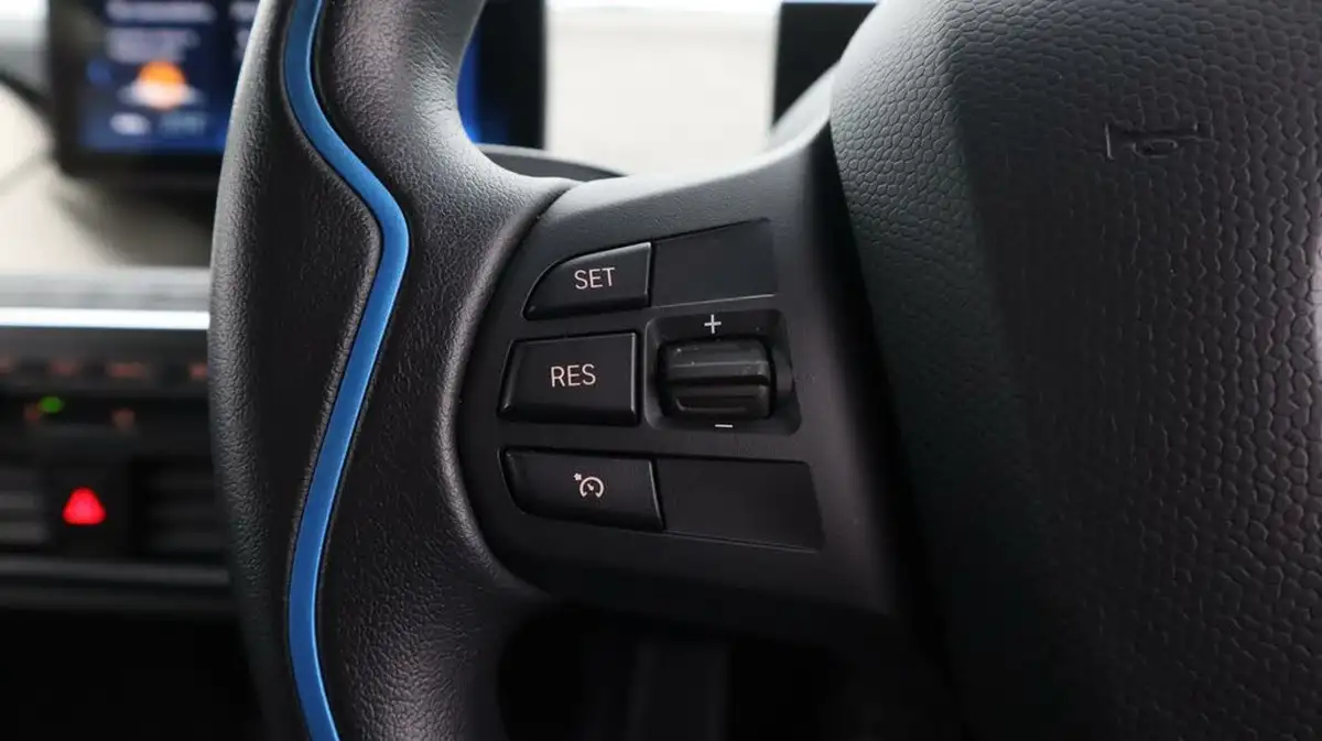 2022-bmw-i3-e-120-ah-s-big-22