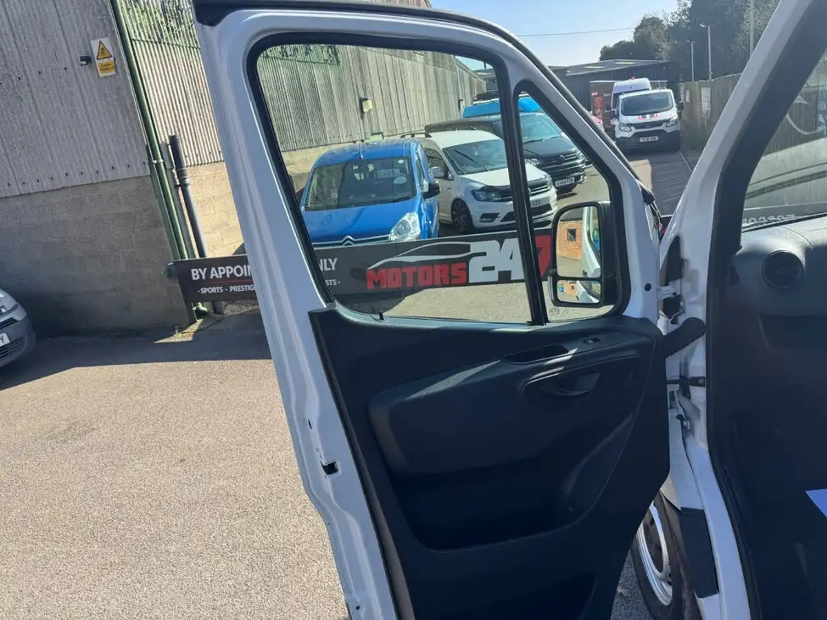 2020-mercedes-benz-sprinter-20cdi-315-l1h1-progressive-big-26