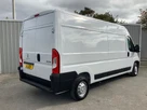 2022-peugeot-boxer-22-bluehdi-professional-335-l3-h2-panel-small-7