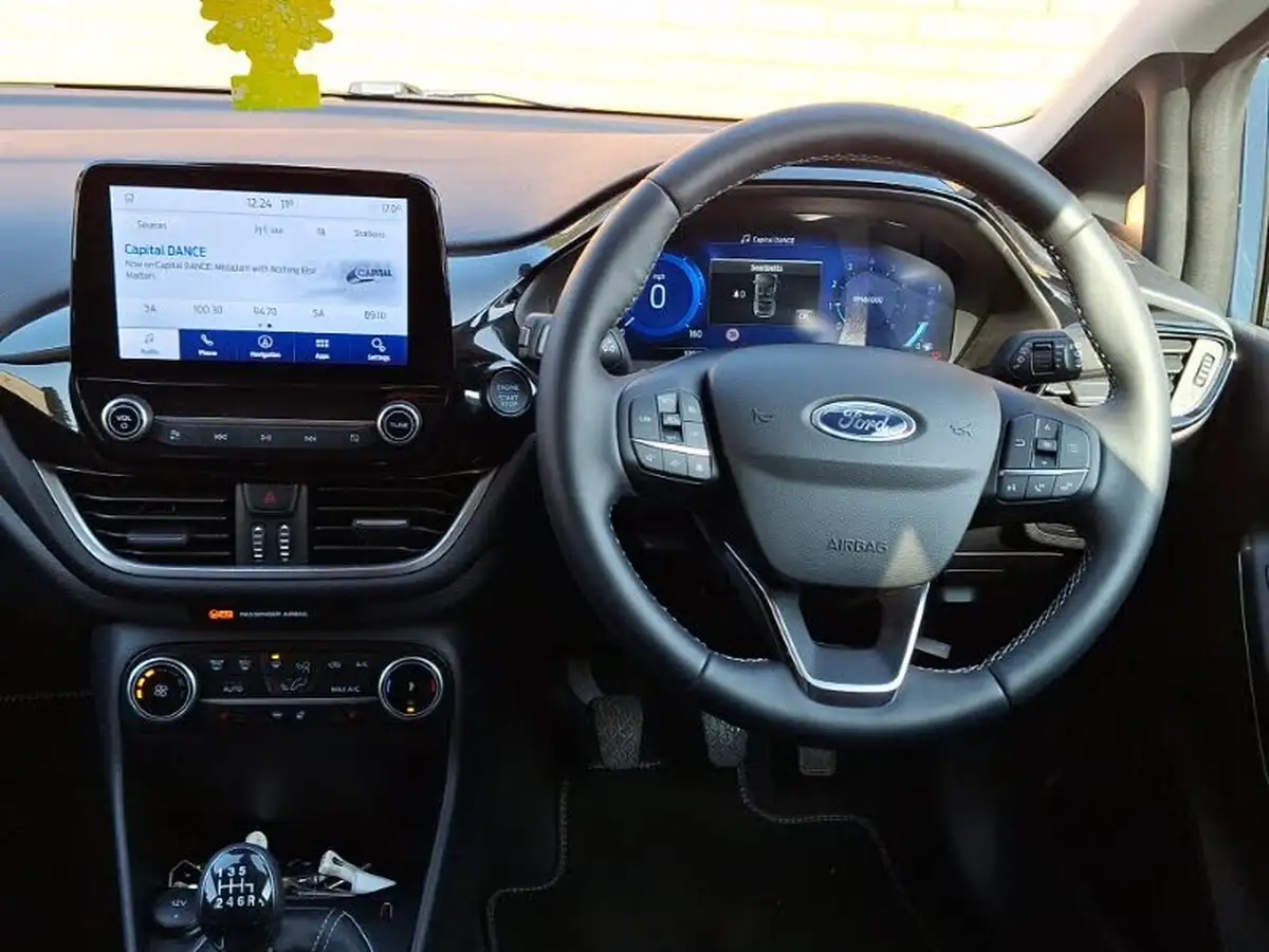 2022-ford-fiesta-10t-titanium-x-125ps-hybrid-mhev-big-6