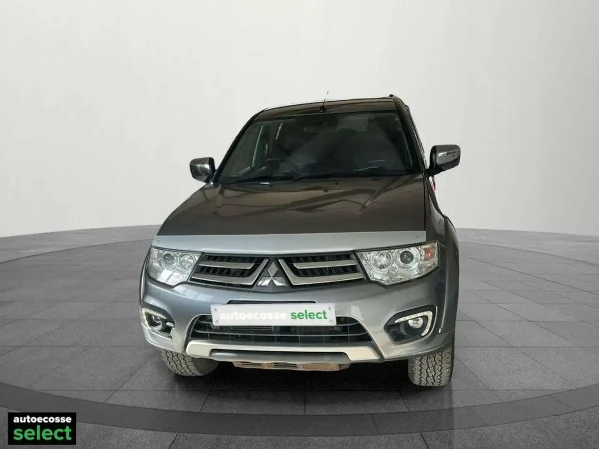 2014-mitsubishi-l200-25td-barbarian-auto-big-6