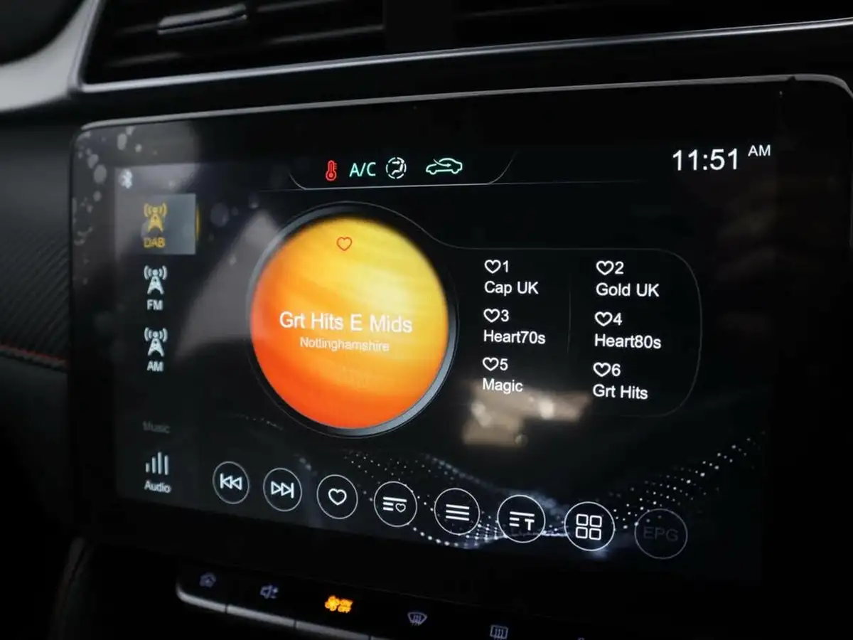 2022-mg-zs-suv-10t-gdi-excite-big-11