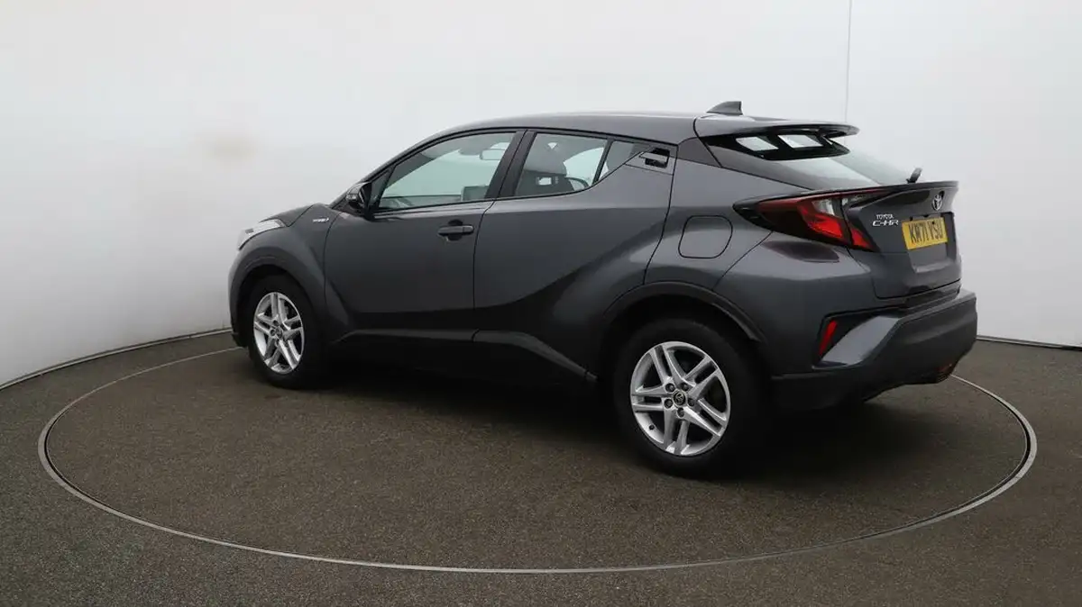 2022-toyota-c-hr-18-vvt-i-icon-big-28
