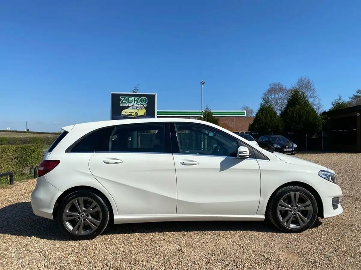 2018-mercedes-benz-b-class-16-b180-exclusive-edition-ss-big-4