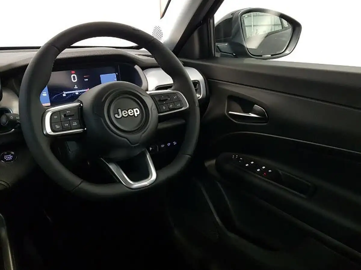 2025-jeep-avenger-12-gse-summit-big-9