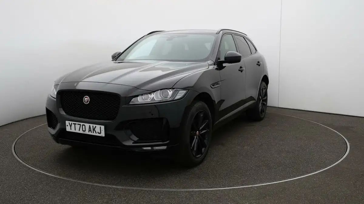 2020-jaguar-f-pace-20-i4d-chequered-flag-180ps-big-30