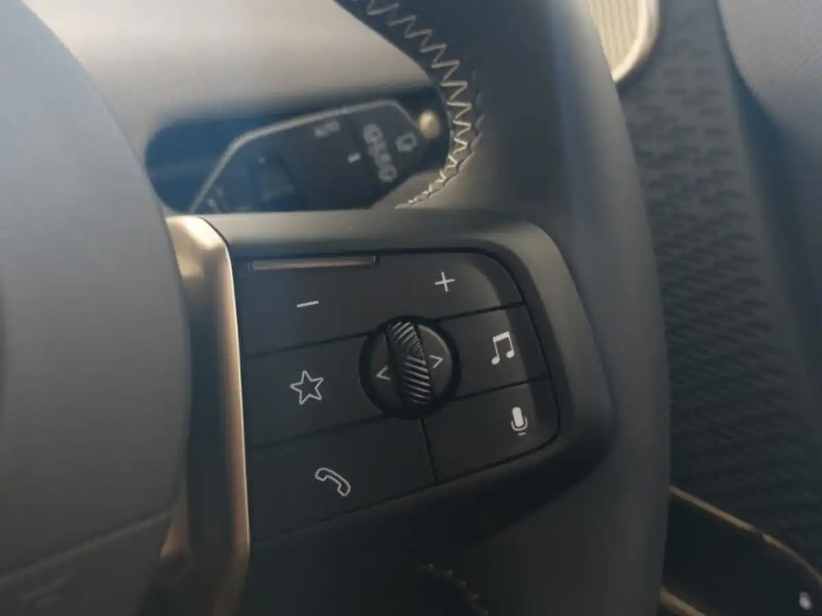 2024-mini-cooper-e-cooper-se-exclusive-level-2-big-18