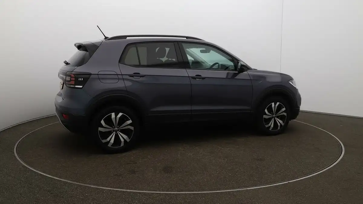 2024-volkswagen-t-cross-10-tsi-black-edition-110ps-big-43