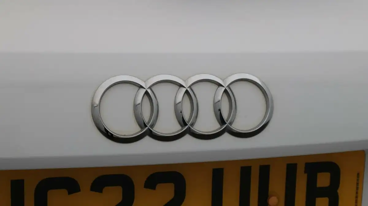 2022-audi-a3-15-35-tfsi-s-line-sportback-5d-big-22