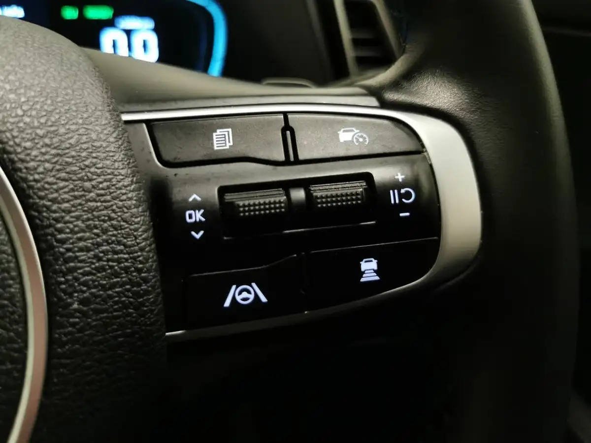 2022-kia-sportage-16-t-gdi-gt-line-226bhp-hev-1598cc-auto-big-17