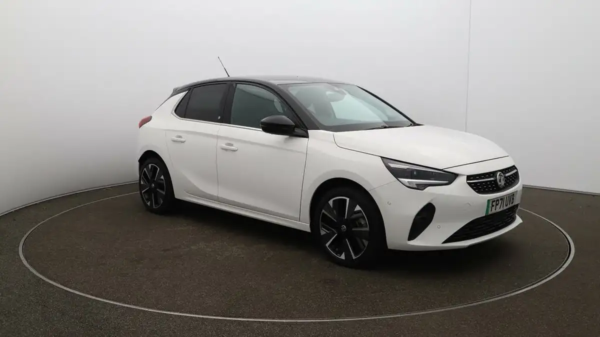 2022-vauxhall-corsa-e-elite-premium-big-35