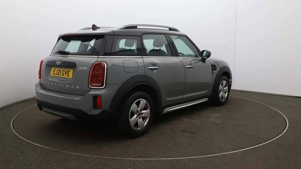 2021-mini-countryman-15-cooper-classic-auto-big-6