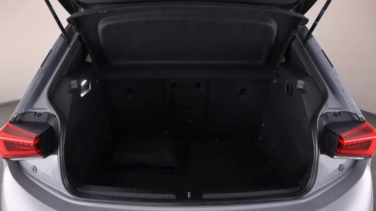 2022-cupra-born-e-v3-204ps-58kwh-big-17