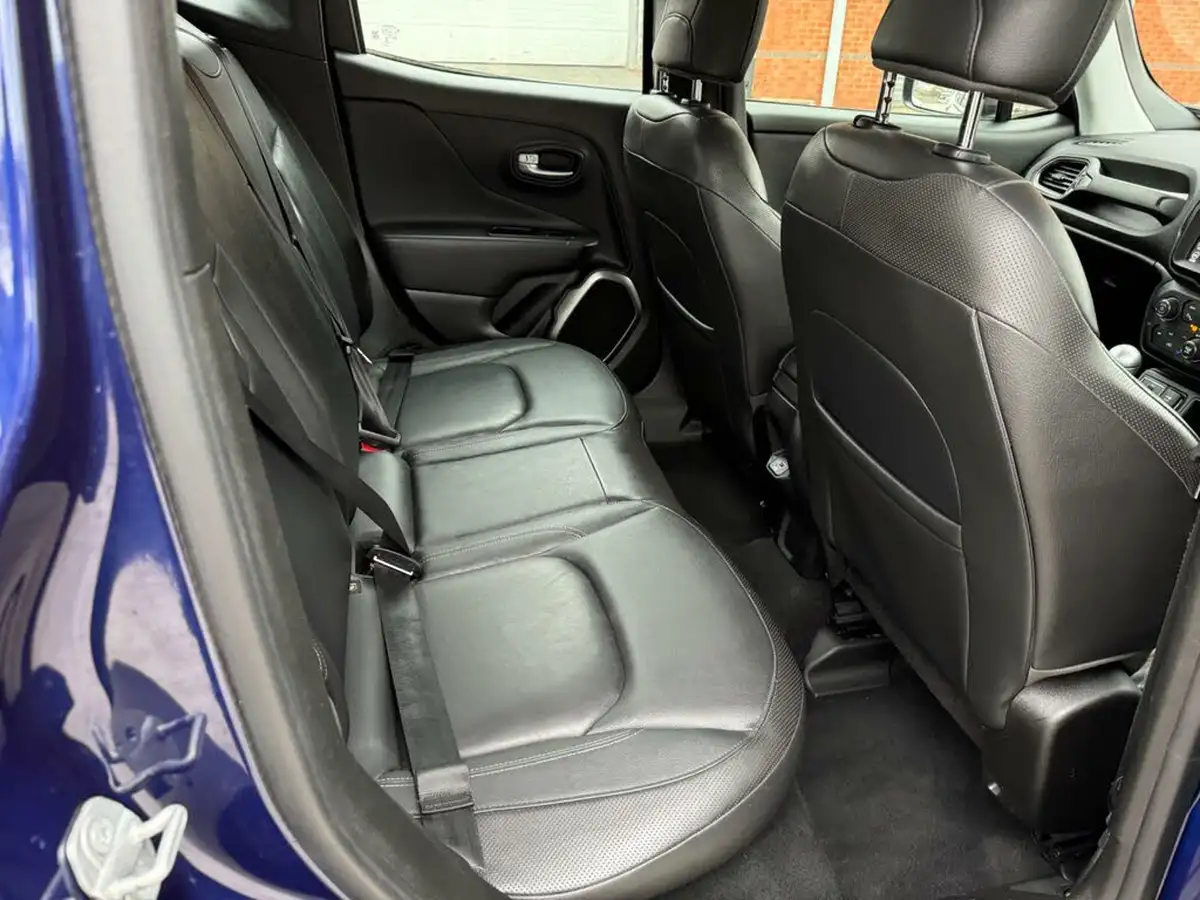 2018-jeep-renegade-10-gse-limited-big-12