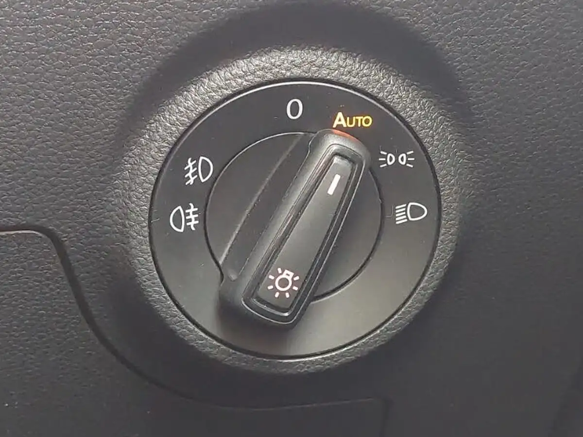 2022-seat-arona-10-tsi-xperience-dsg-big-13