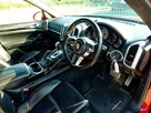 2016-porsche-cayenne-42td-s-small-35