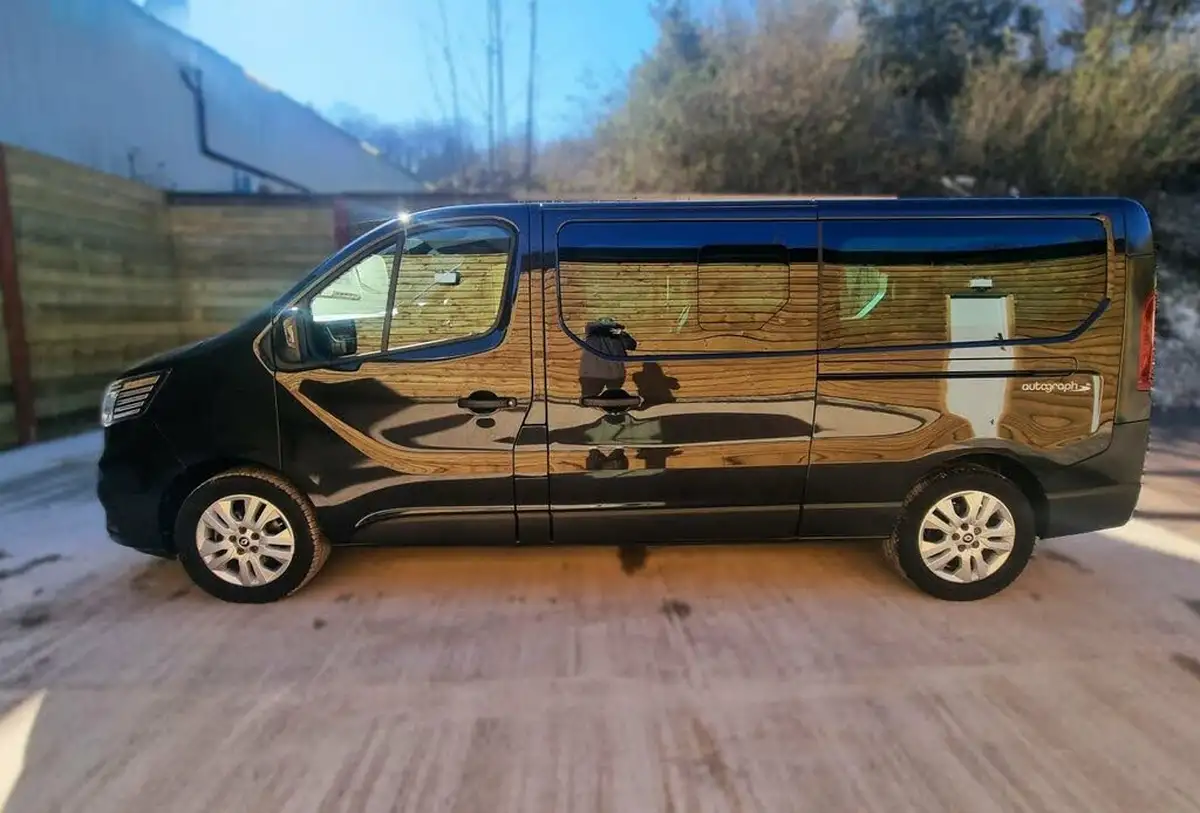 2024-renault-trafic-passenger-20-blue-dci-ll30-170-extra-big-8